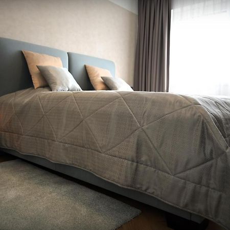 Apartman Golfballs Sajdikove Humence Luaran gambar